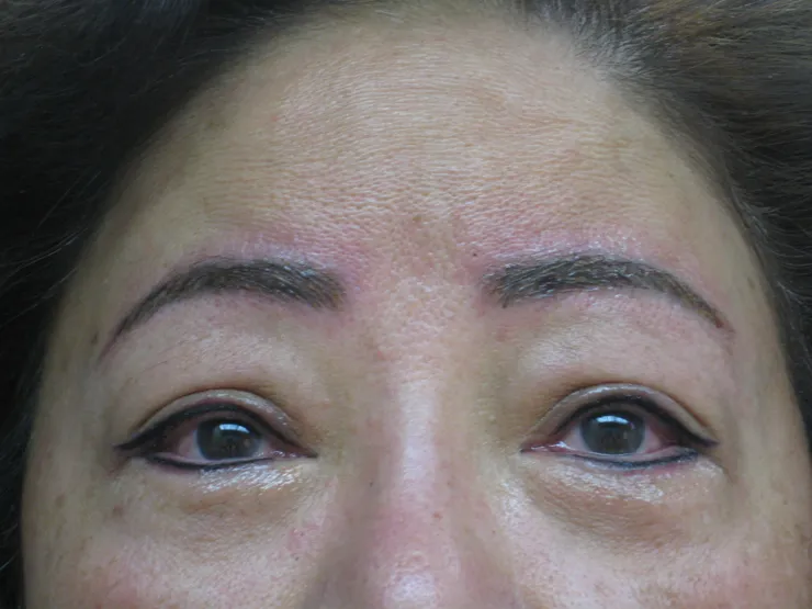 Eyebrow and eyeliner work, photo 10